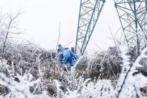代替人工去巡視輸電線路？這家公司的無人機(jī)可不簡單